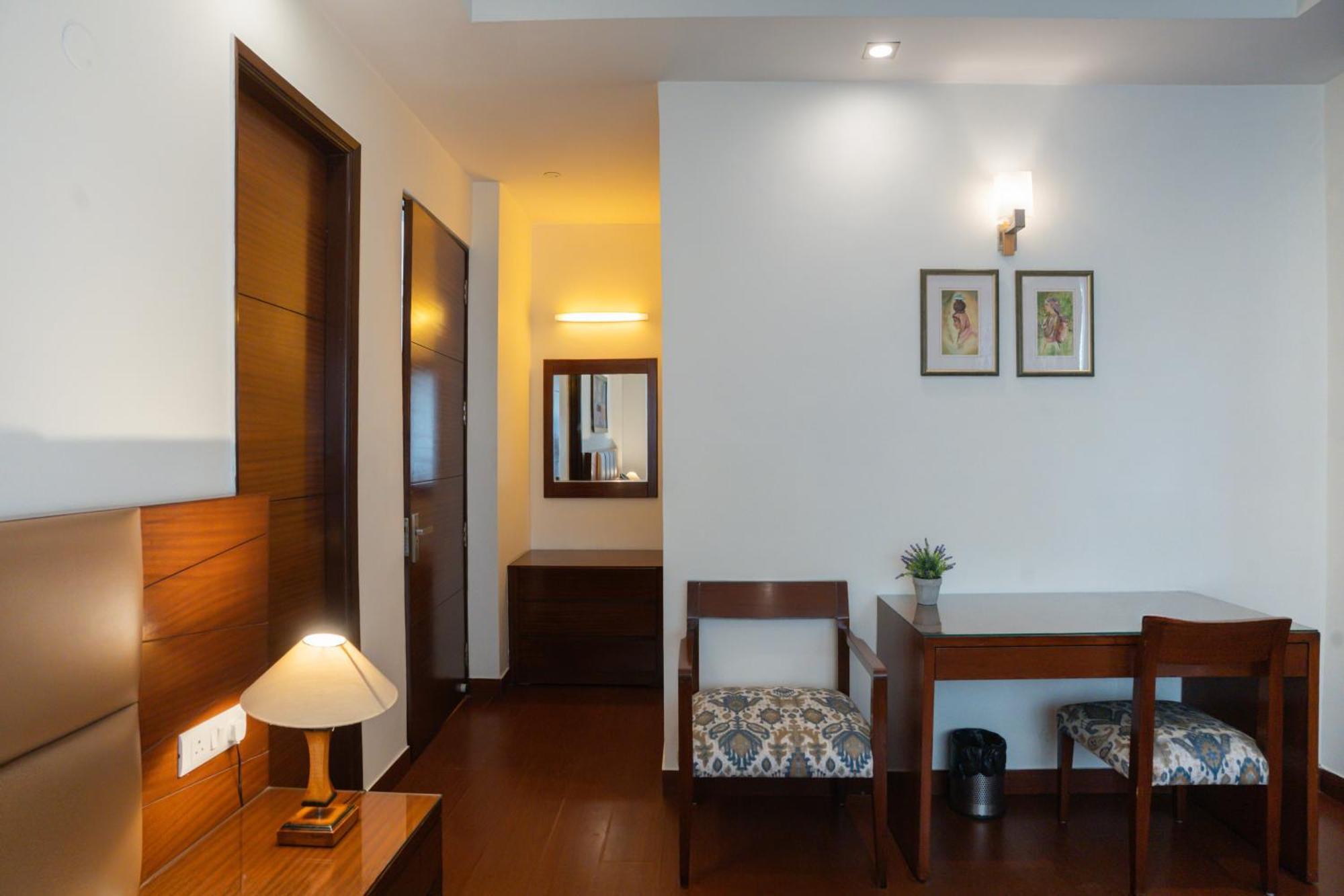 Ferienwohnung Ahuja Residency Noida Exterior foto
